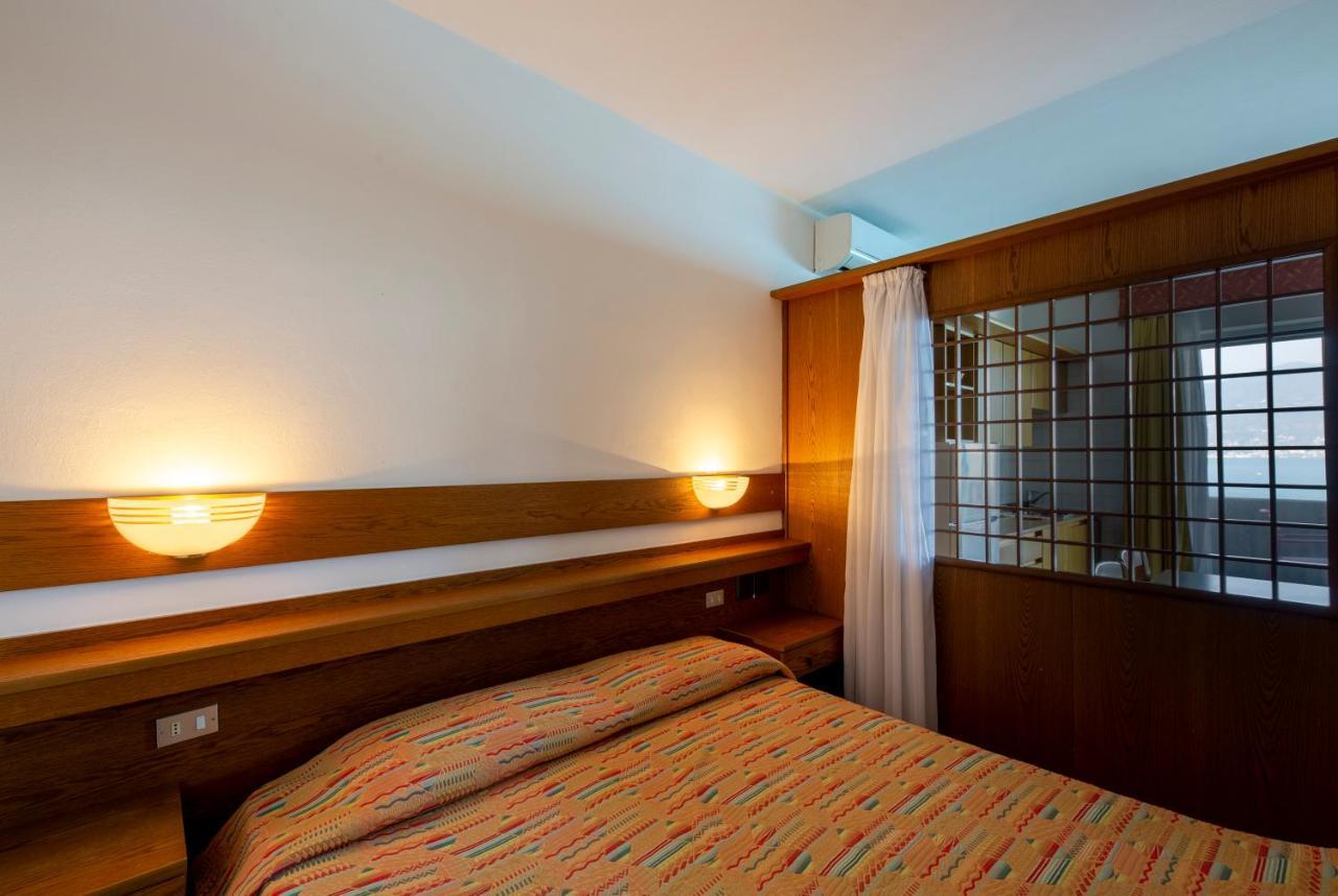 Residence Castelli Brenzone sul Garda Eksteriør billede