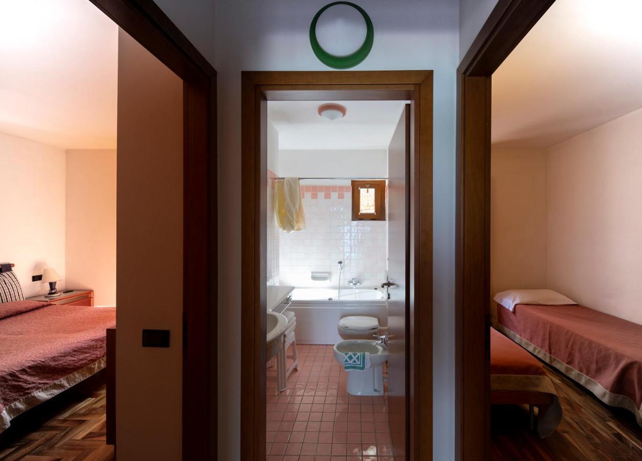 Residence Castelli Brenzone sul Garda Eksteriør billede
