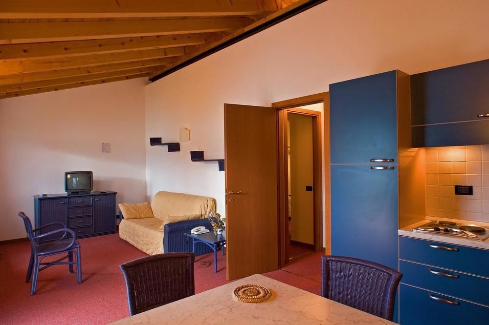 Residence Castelli Brenzone sul Garda Eksteriør billede